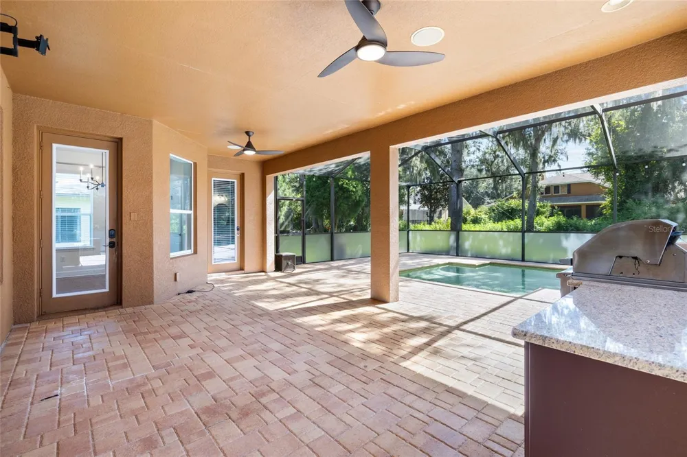 15910 TERNGLADE DRIVE Lithia, FL 33547