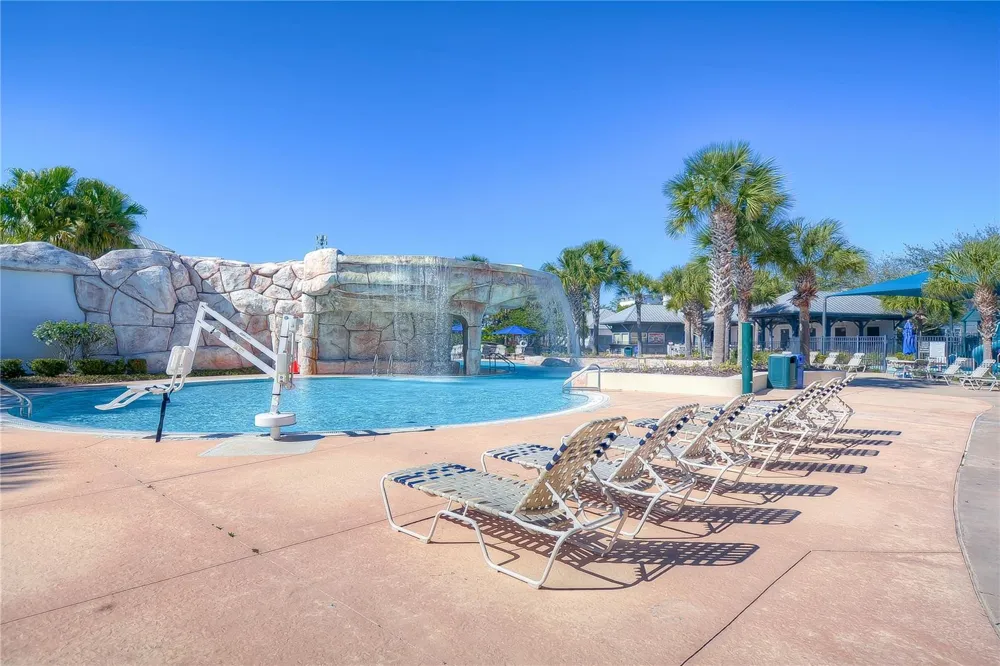 15910 TERNGLADE DRIVE Lithia, FL 33547
