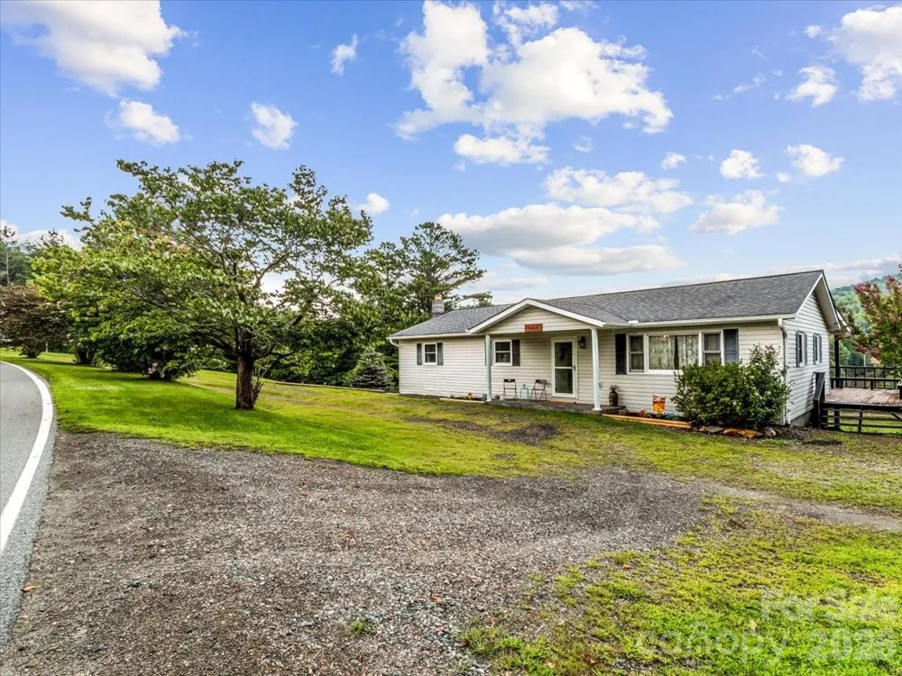 427 Big Brush Creek Road Green Mountain, NC 28740