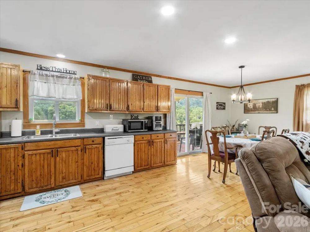 427 Big Brush Creek Road Green Mountain, NC 28740