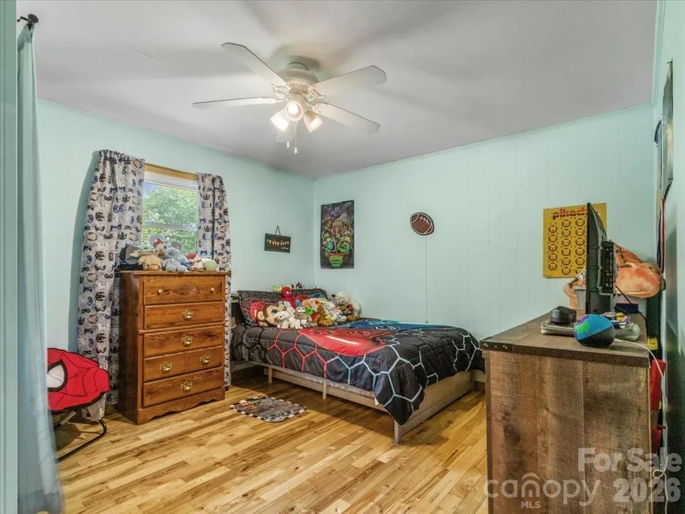 427 Big Brush Creek Road Green Mountain, NC 28740