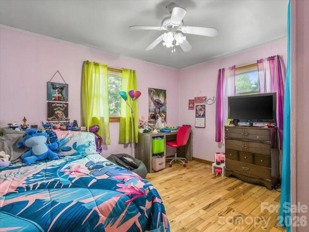 427 Big Brush Creek Road Green Mountain, NC 28740