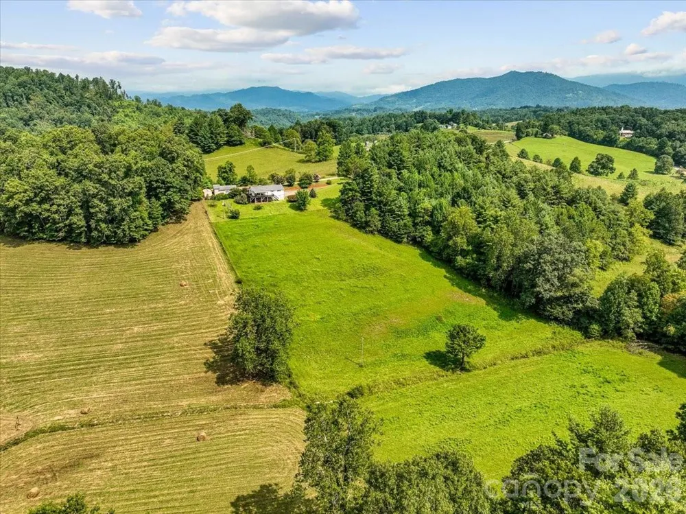 427 Big Brush Creek Road Green Mountain, NC 28740