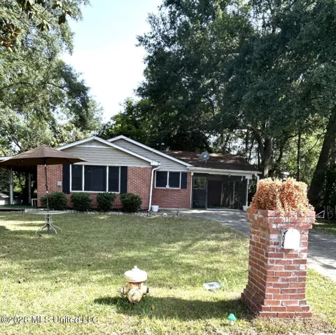 404 Evergreen Drive