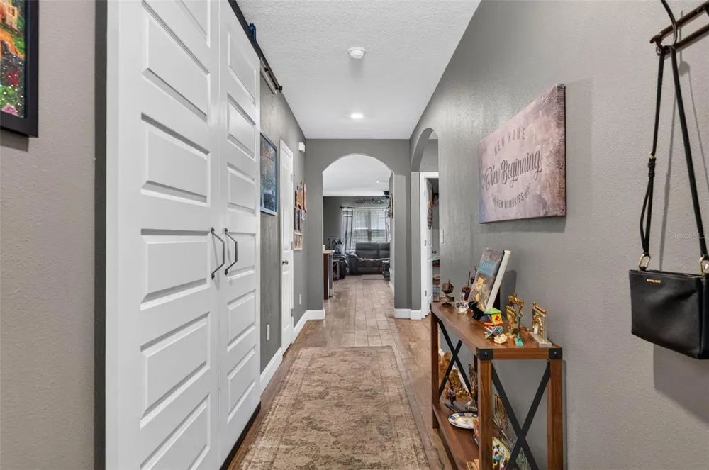 35900 HILLBROOK AVENUE Zephyrhills, FL 33541