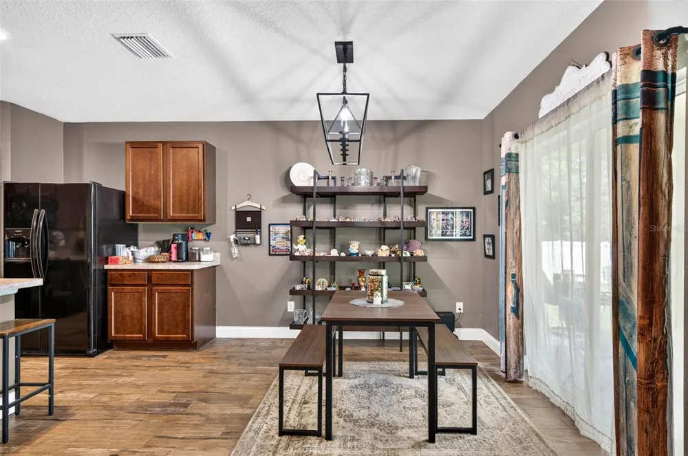 35900 HILLBROOK AVENUE Zephyrhills, FL 33541