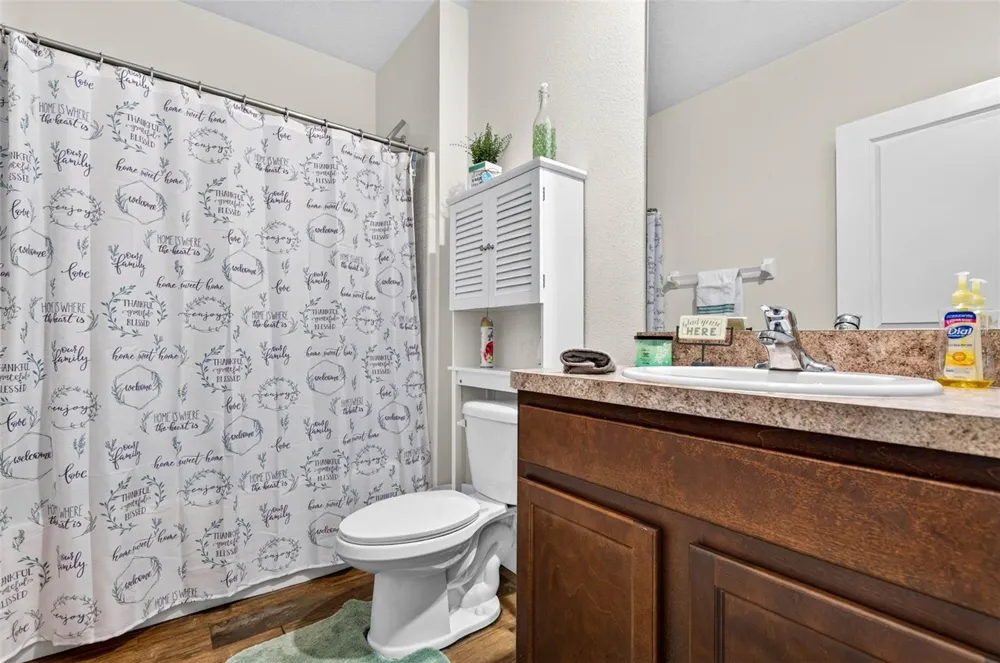 35900 HILLBROOK AVENUE Zephyrhills, FL 33541
