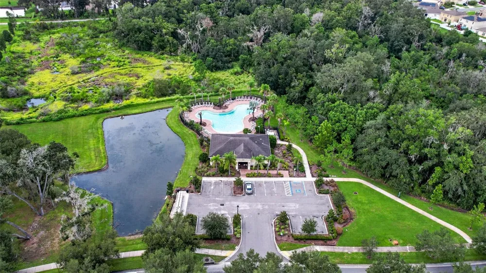 35900 HILLBROOK AVENUE Zephyrhills, FL 33541