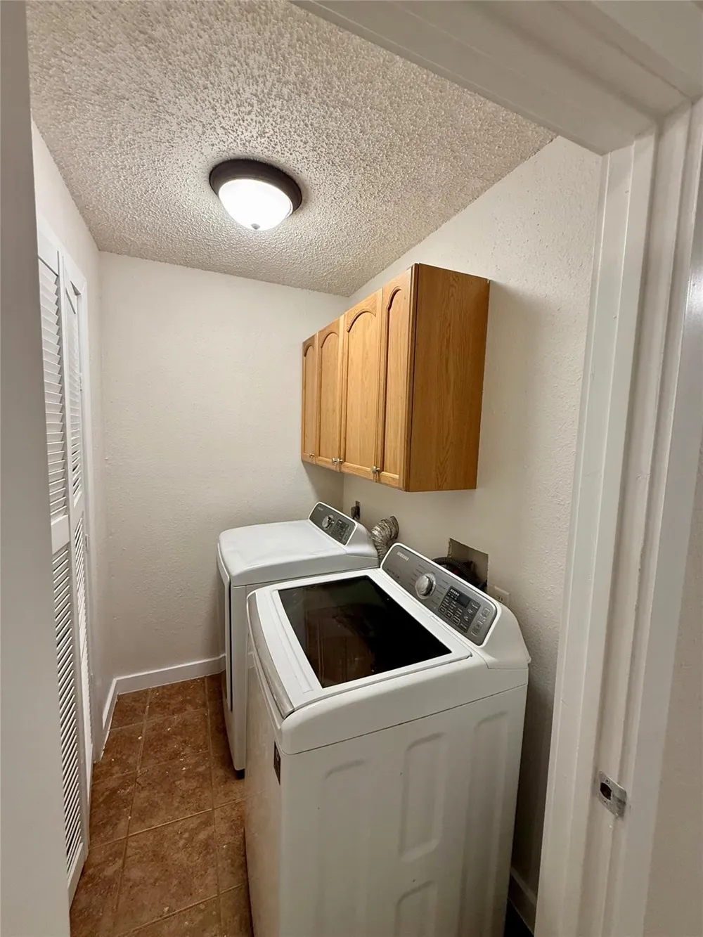 739 W Pine Street Jacksboro, TX 76458