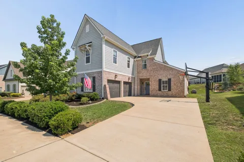 251 Croft Way