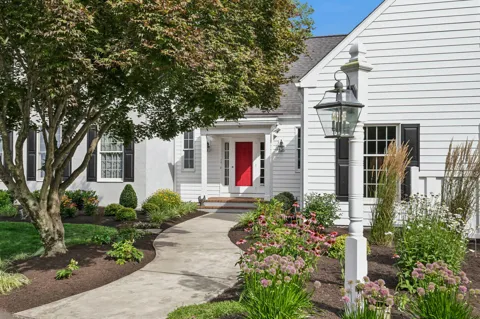 152 LAMBERTVILLE HQTS ROAD
