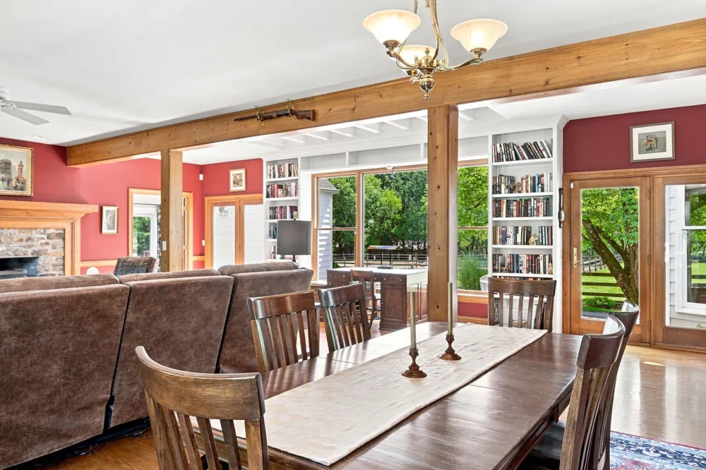 152 LAMBERTVILLE HQTS ROAD Stockton, NJ 08559