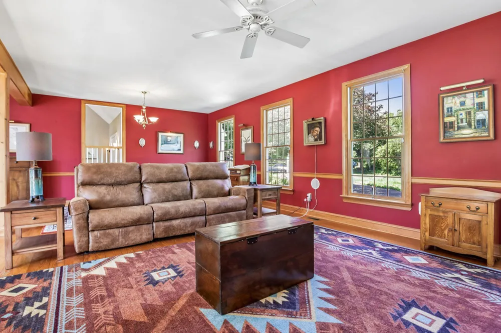 152 LAMBERTVILLE HQTS ROAD Stockton, NJ 08559