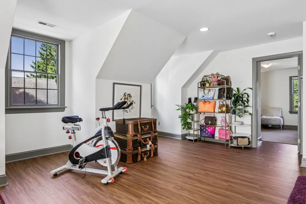 152 LAMBERTVILLE HQTS ROAD Stockton, NJ 08559