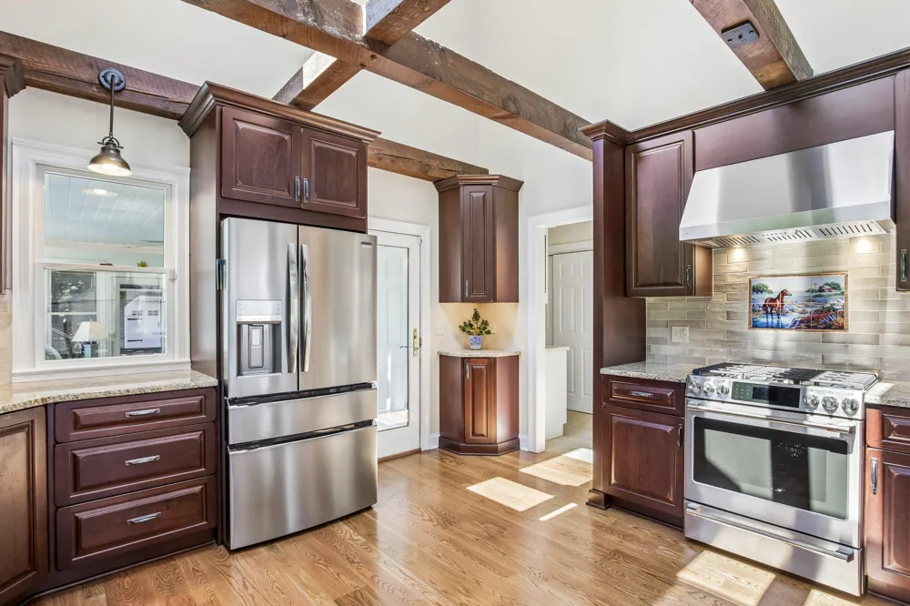 152 LAMBERTVILLE HQTS ROAD Stockton, NJ 08559