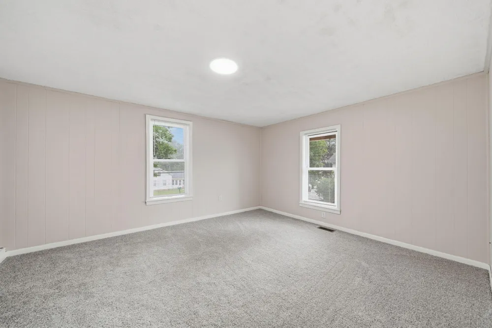 209 E Main Street Parma, MI 49269