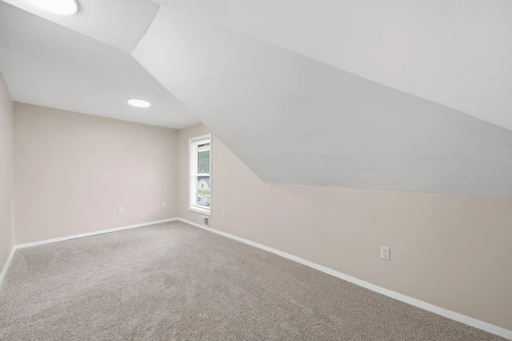 209 E Main Street Parma, MI 49269