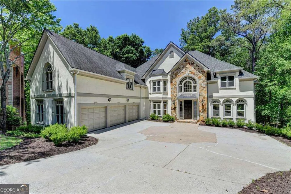 545 Slane TRCE Roswell, GA 30076