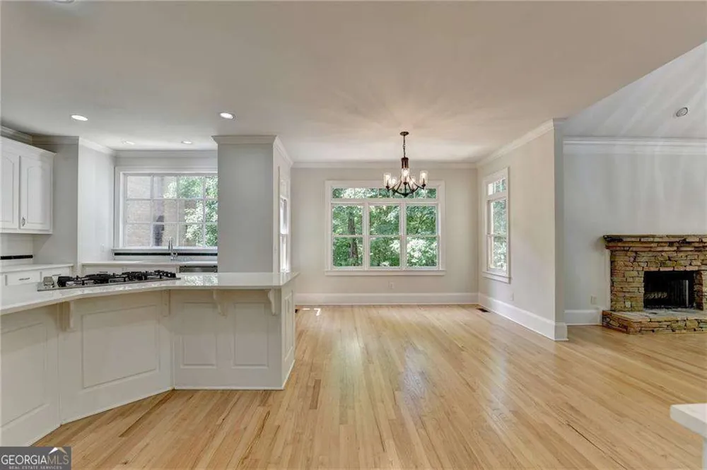 545 Slane TRCE Roswell, GA 30076