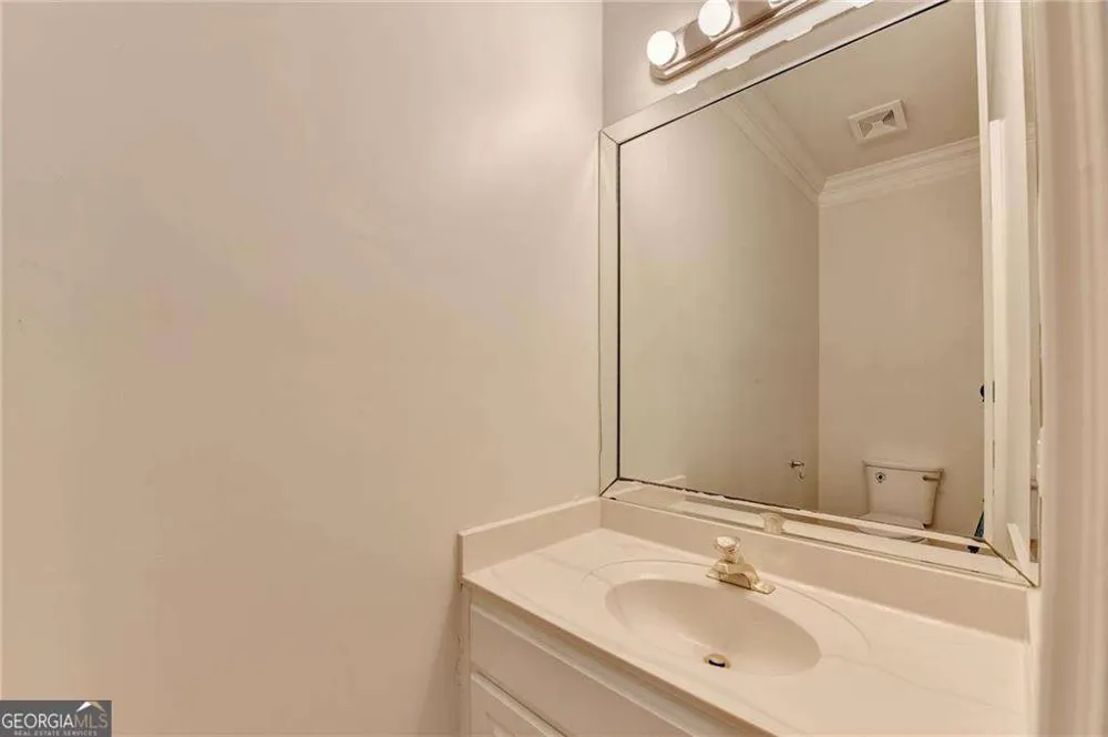 545 Slane TRCE Roswell, GA 30076