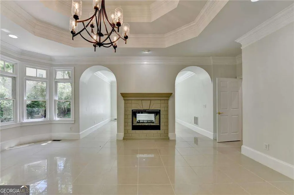 545 Slane TRCE Roswell, GA 30076