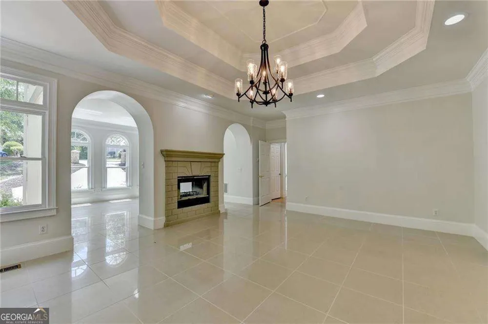545 Slane TRCE Roswell, GA 30076