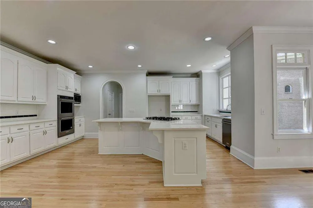 545 Slane TRCE Roswell, GA 30076