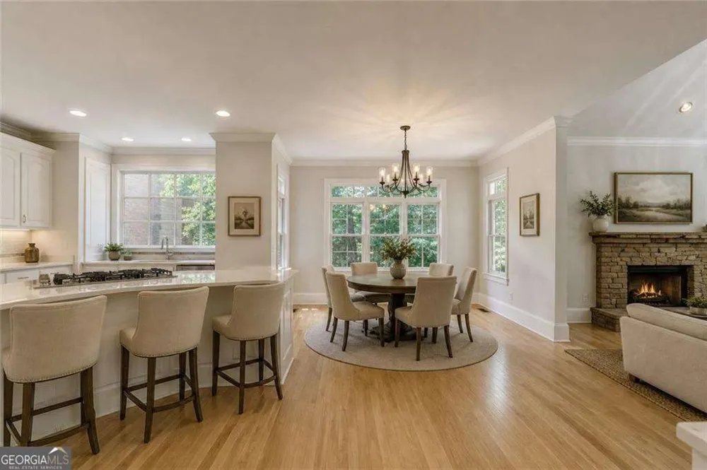 545 Slane TRCE Roswell, GA 30076