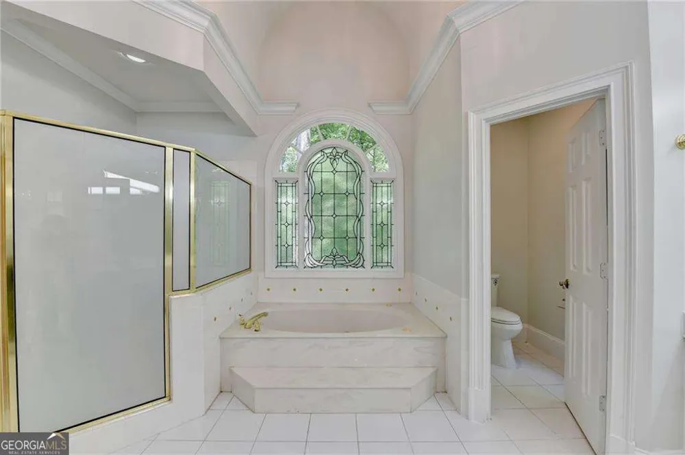 545 Slane TRCE Roswell, GA 30076