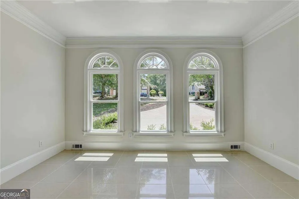 545 Slane TRCE Roswell, GA 30076