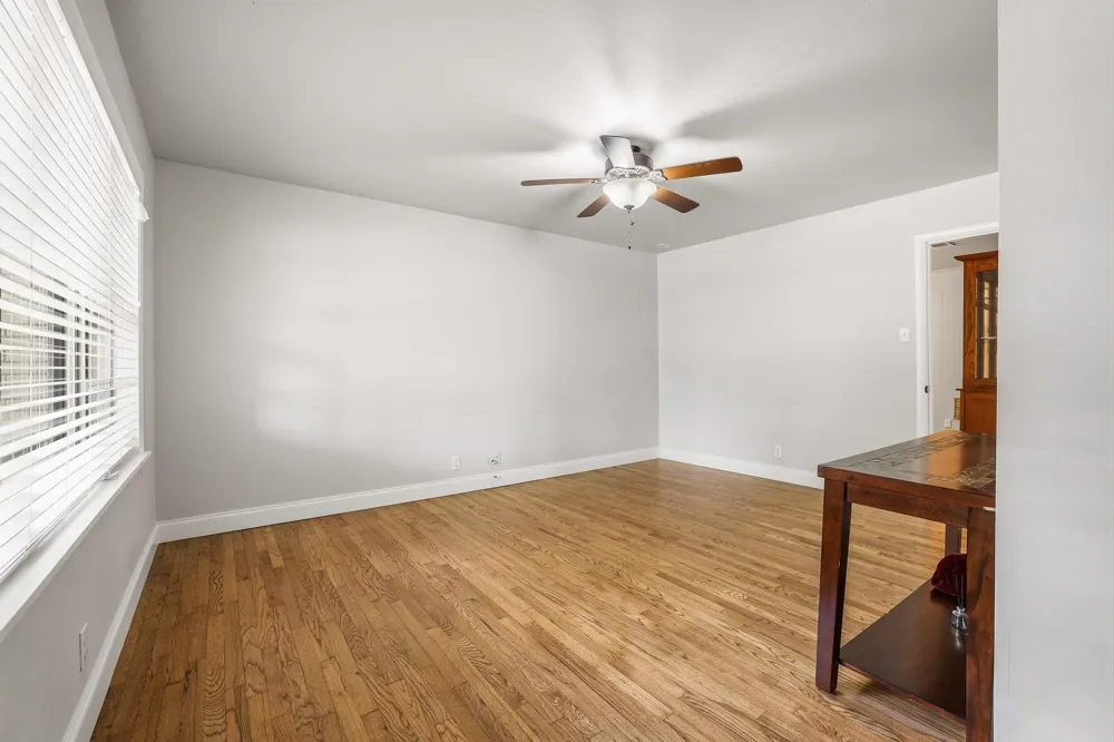 813 S Andrews Street Sherman, TX 75090
