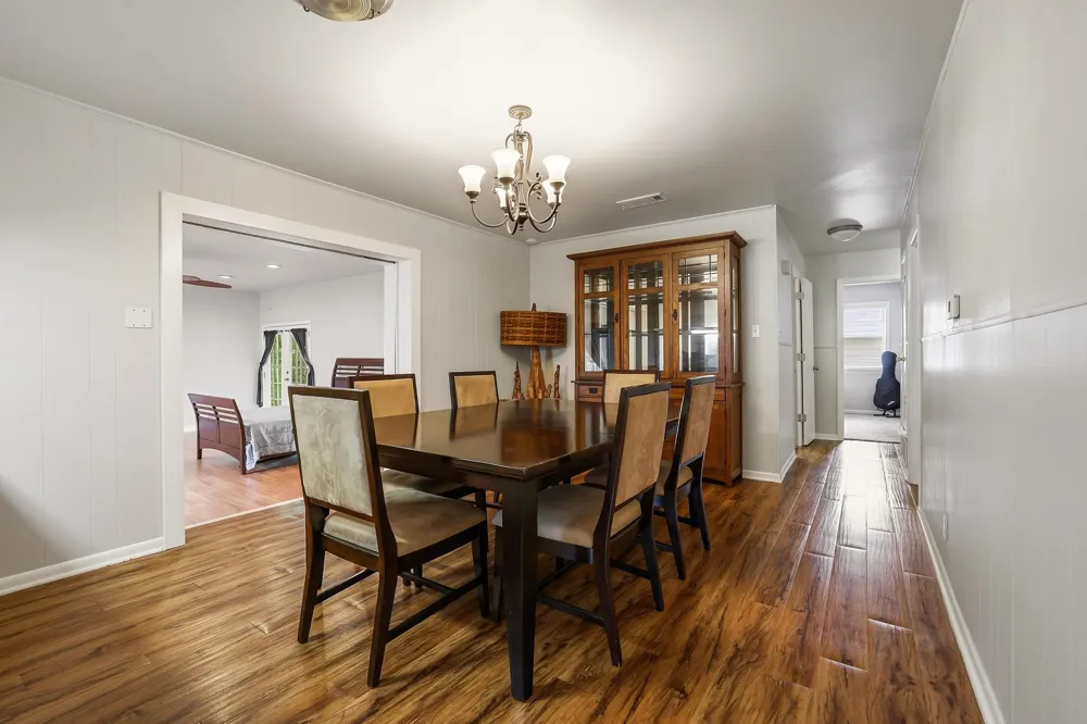 813 S Andrews Street Sherman, TX 75090