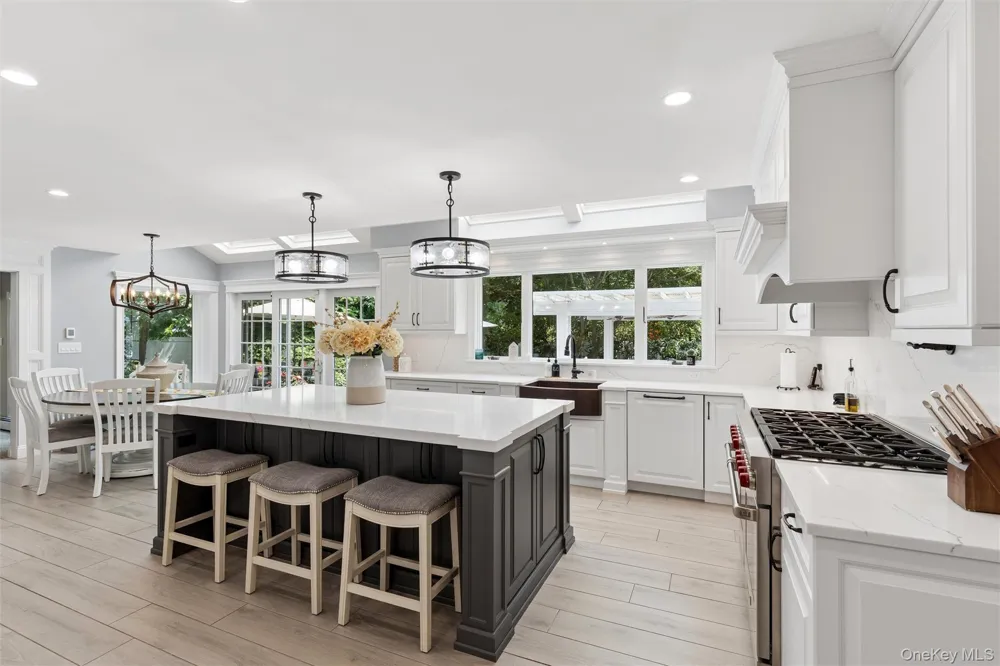 38 Riverview Terrace Smithtown, NY 11787