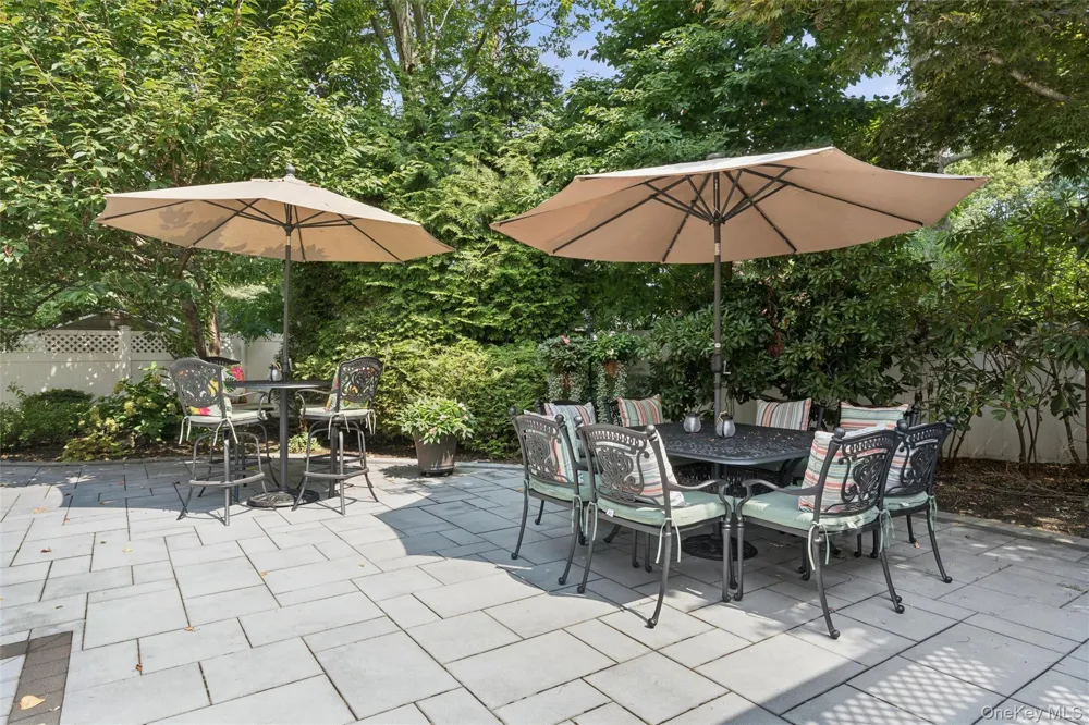 38 Riverview Terrace Smithtown, NY 11787