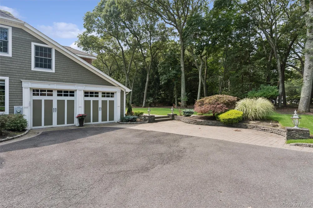 38 Riverview Terrace Smithtown, NY 11787