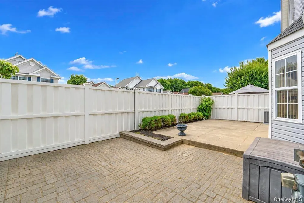 1 Jennifer Lane Middle Island, NY 11953