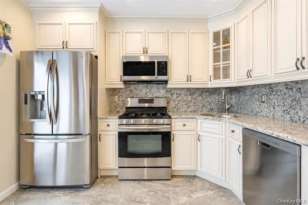 1 Jennifer Lane Middle Island, NY 11953