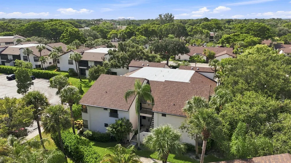 2581 CARAMBOLA CIRCLE #1868 Coconut Creek, FL 33066