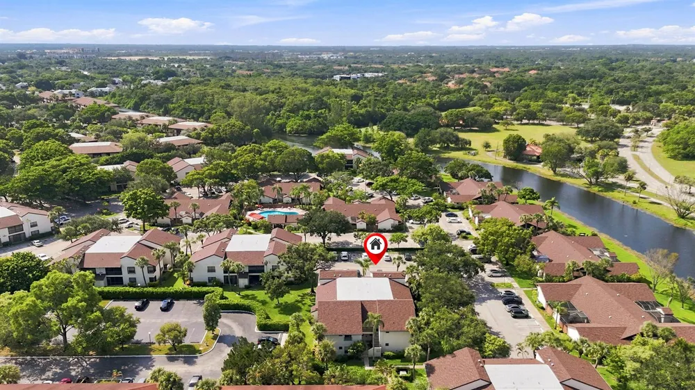 2581 CARAMBOLA CIRCLE #1868 Coconut Creek, FL 33066