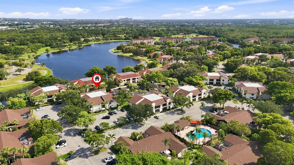 2581 CARAMBOLA CIRCLE #1868 Coconut Creek, FL 33066
