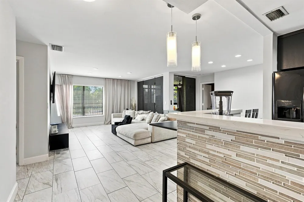 2581 CARAMBOLA CIRCLE #1868 Coconut Creek, FL 33066