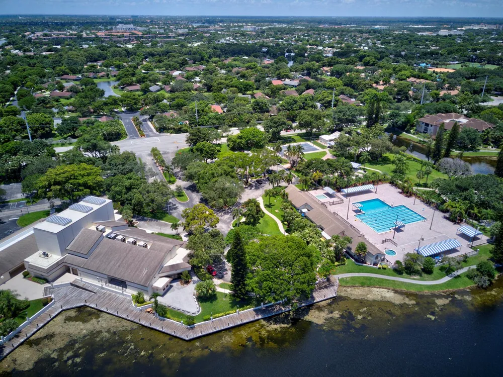 2581 CARAMBOLA CIRCLE #1868 Coconut Creek, FL 33066