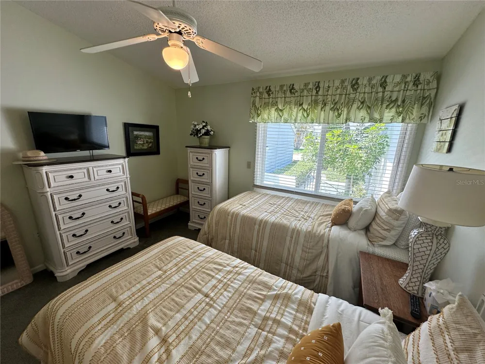 1207 SPOONBILL LANDINGS CIRCLE Bradenton, FL 34209