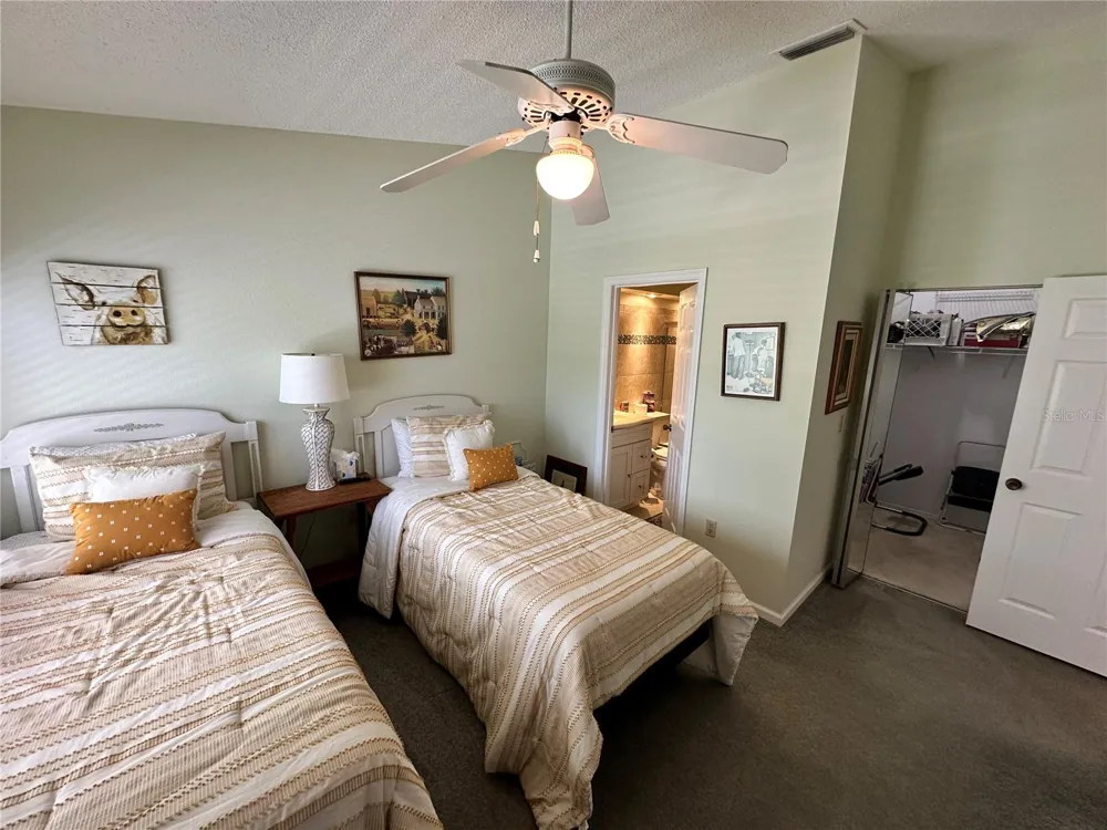 1207 SPOONBILL LANDINGS CIRCLE Bradenton, FL 34209