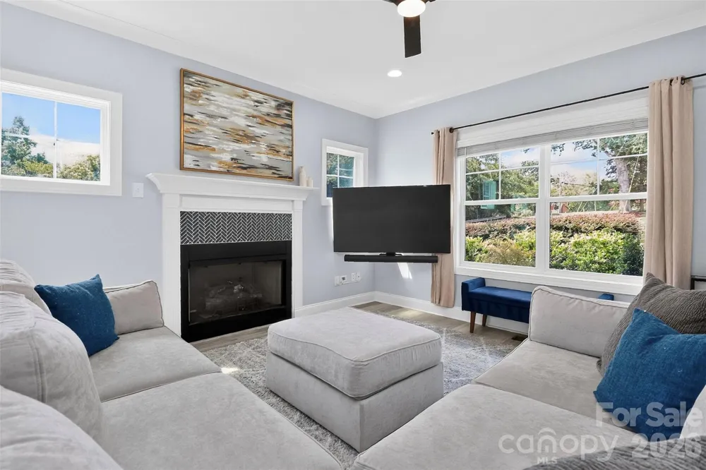 3039 Palm Avenue Charlotte, NC 28205