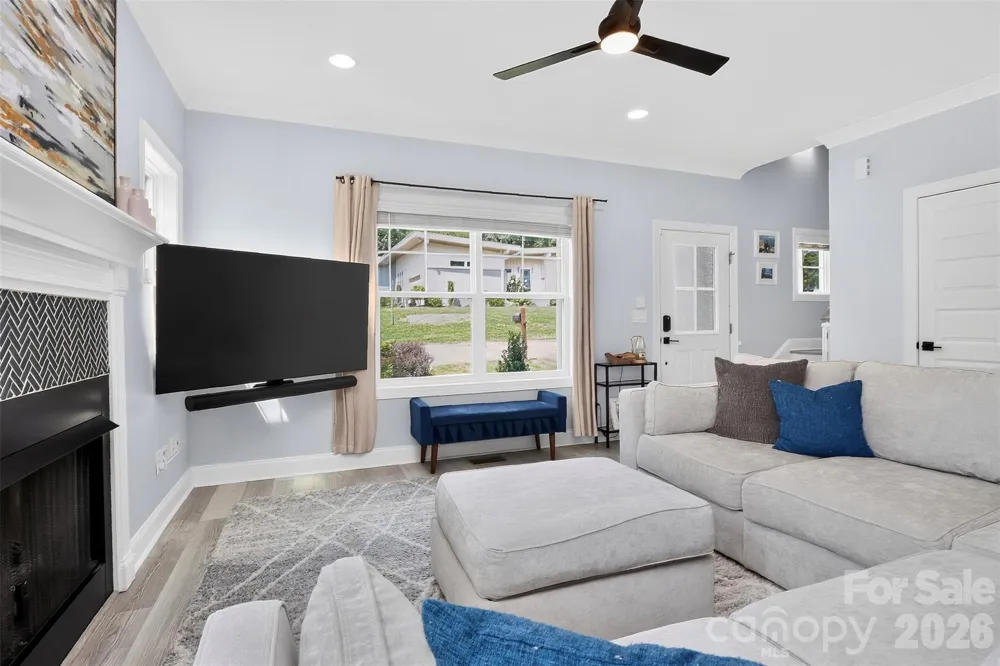 3039 Palm Avenue Charlotte, NC 28205
