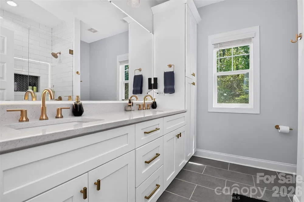 3039 Palm Avenue Charlotte, NC 28205