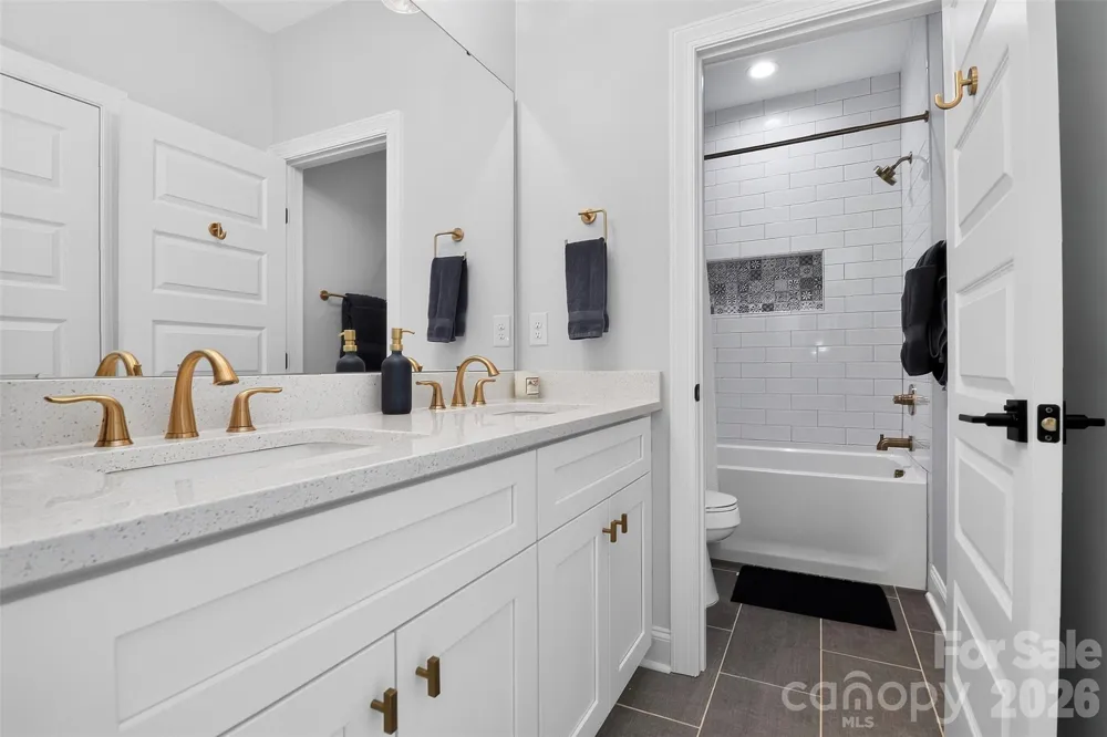 3039 Palm Avenue Charlotte, NC 28205