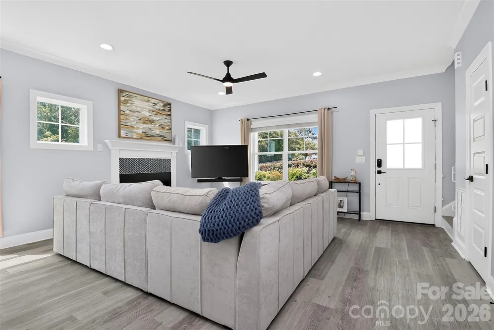 3039 Palm Avenue Charlotte, NC 28205
