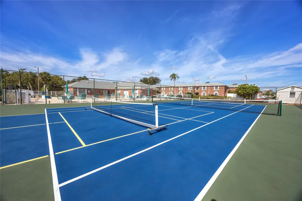 3435 41ST TERRACE S #198 St Petersburg, FL 33711